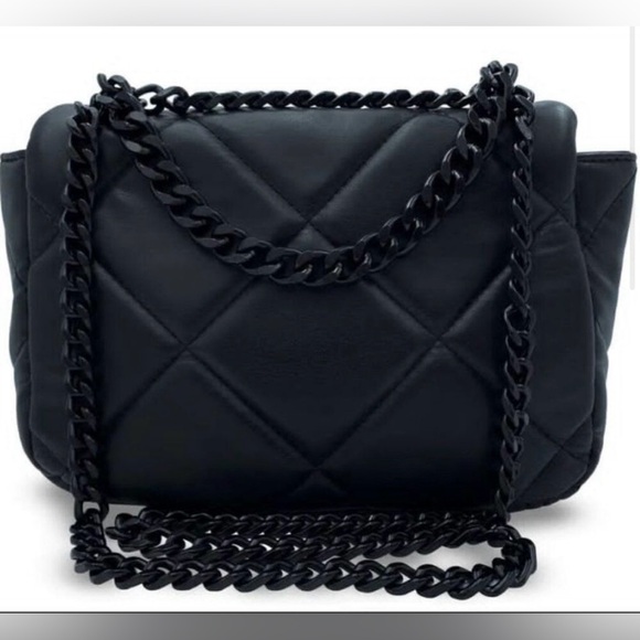 Gilda Paris Black Quilted Crossbody/NWT - Picture 3 of 4